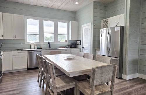 Fulton House | Seven Palms Waterfront! Hot Tub, Arcade, Pool, Gas Grill. Walk to Pier & Pubs