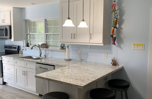 Delacroix House | Shell Beach: Beautiful Newly Completed Bayou Front Vacation House