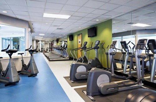 Metro Center Hotel | Sheraton Springfield Monarch Place Hotel