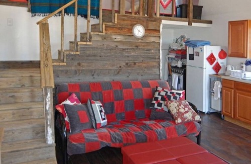 Study Butte-Terlingua Cabin | Sherri’s Terlingua Cabin on the Creek: Easy Access