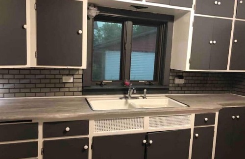 Phillips House | Sleeps 5, Rustic,Contemporary, centrally located