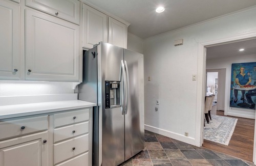 Knox - Henderson House | SMU Highland Park Katy Tr. Knox St,Turtle Creek.Convenient prestigious location!
