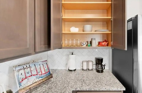 Travis County House | South Austin Stay and Play!