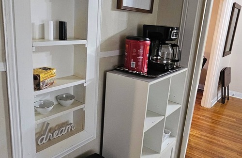 Caddo Heights-South Highlands Apartment | South Highland's Modern Old School 98 year old home updated with all charm left!