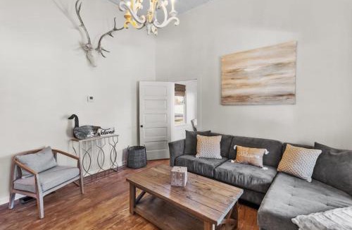 Mooringsport House | Southern Magnolia House with Porch Swing