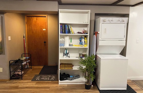 Saskatoon House | Spacious 2 bed basement suit in quite neighborhood