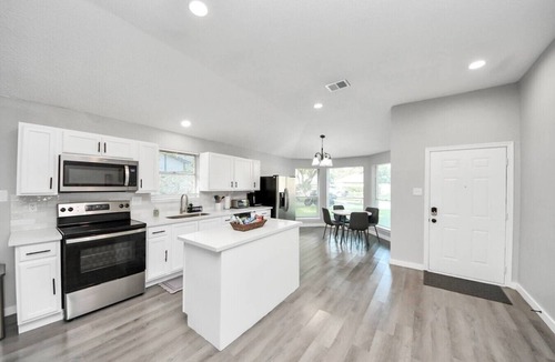 Pecan Grove House | Spacious 3-Bed Single-Story in Pecan Grove, Richmond, TX.