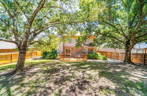 Stone Oak House | Spacious 3-Bedroom REMODELED Family Home #Stone Oak Shops #Hospitals #Golf #JBSA