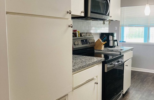 Texas City House | Spacious 3BR Brick Home, Sleeps 7❤️Free Parking❤️No Pet Fee❤️No Extra Guest Fee🏖️