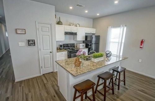 Saint Roch Apartment | Spacious 3BR Home Near French Quarter & City Park
