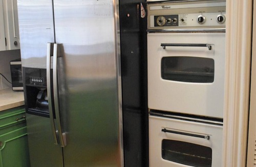 Lafayette House | Spacious 3BR Near UL & Cajun dome- Game Room + Grill