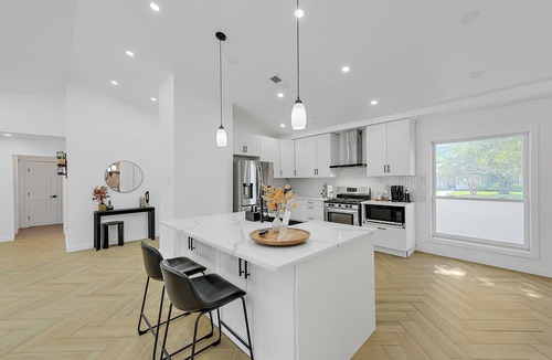 Northwest Dallas House | Spacious 4-bedroom Modern house in phenomenal Dallas