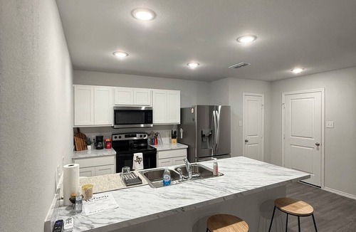 Abilene House | Spacious 5-bedroom house with AC in wonderful Abilene