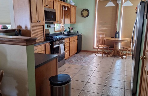 Ponca City House | Spacious 5-bedroom overlooking Kaw Lake