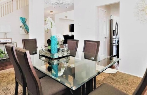 Barker House | Spacious 6BR Haven Heart of Katy's Westfield |