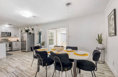 MLK House | Spacious Austin Retreat Yard + Fast to Downtown