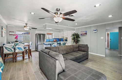 South Side House | Spacious Corpus Christi Home Near Beach | Sleeps 12