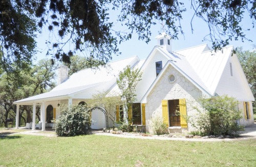 Rio Frio House | Spacious Luxury house on 60 acres with Frio River Access, Near Garner State Park
