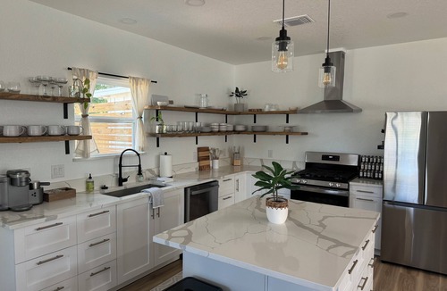 Schertz House | Spacious Remodeled Home on Large Lot – Modern Amenities & More