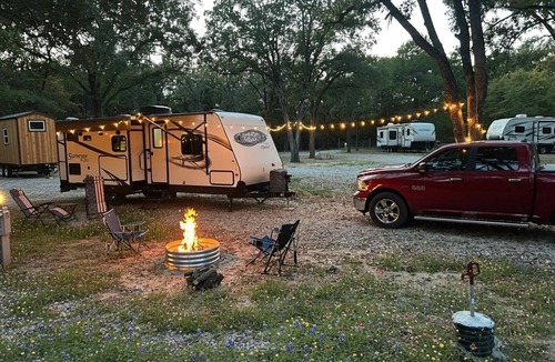 Seven Points RV Rental | Spacious RV PAD