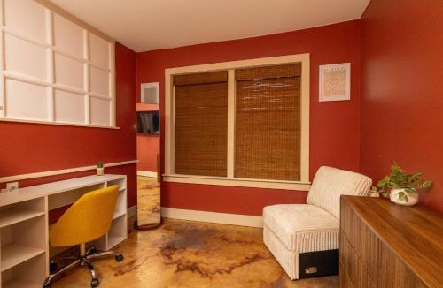 Dallas House | Spacious Spot for World Cup - Up to 6 Fans!