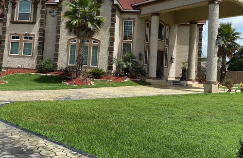 Alvin Resort | Special Offer!!Versace MANSION RENTAL HOUSTON TEXAS Resort Style,Pool 6 Bedrooms
