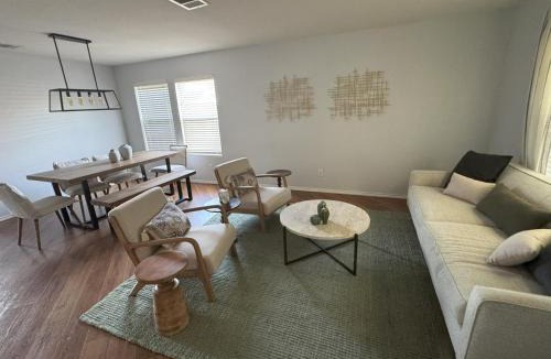 Timberwood Park House | Spice Spring