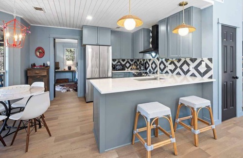 Wimberley House | Starry Blue House | Private Creekfront Retreat