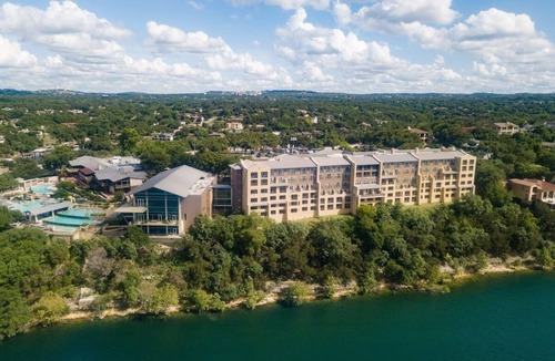 Lakeway Hotel | Stay In Indulgence! Outdoor Pool, Close to Hills Country Club