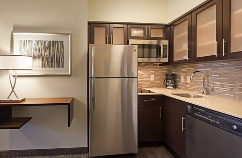Spring Branch West Apartment | Studio Suite in Houston's Energy Corridor | Free Breakfast + 24h Business Center