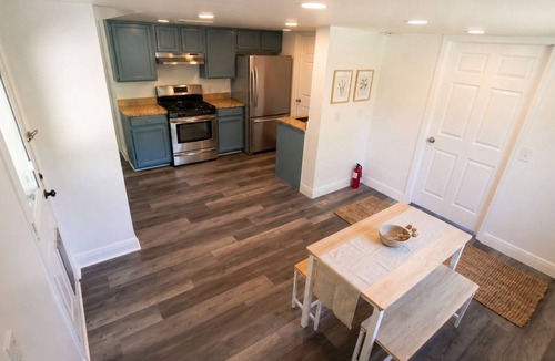 Sweetbriar Apartment | Stylish 2BR Apartment in South Austin, Total Comfort