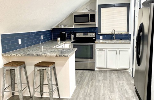 Greater East End Apartment | Stylish Studio with personal Entrance