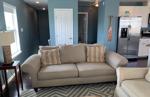 Galveston House | Sunny Beach Luxurious House with View, Sleeps 12, Steps From Beach