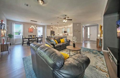 Pflugerville House | Sunny Delight of Pville - Where days are bright
