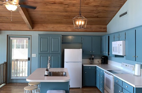Jefferson House | Sunset Cove - Lake O' The Pines/Crystal Cove