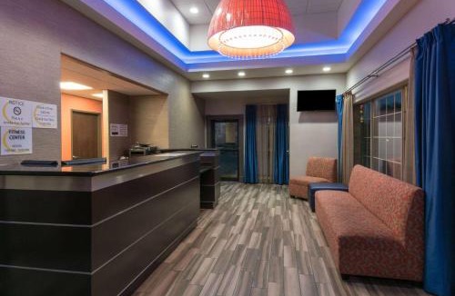 North San Antonio - SAT Hotel | Super 8 by Wyndham San Antonio Near Fort Sam Houston