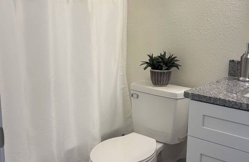 Gulfport House | Superb 2-bedroom house in Gulfport less than 1 mile from the Beach