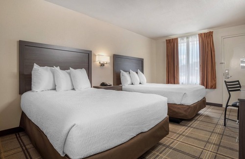 Gonzales Hotel | SureStay by Best Western Gonzales