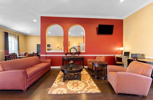 Wetmore Hotel | SureStay Plus by Best Western San Antonio Fiesta Inn