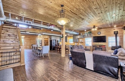 Milam House | Texas Size, Pet Friendly Barndominium with Hot Tub Overlooking Toledo Bend Lake.
