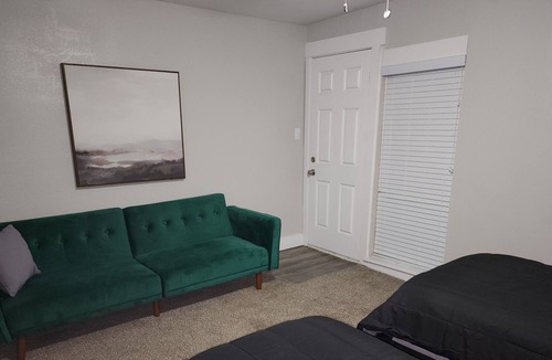 Arlington Apartment | The AT&T Stadium Key