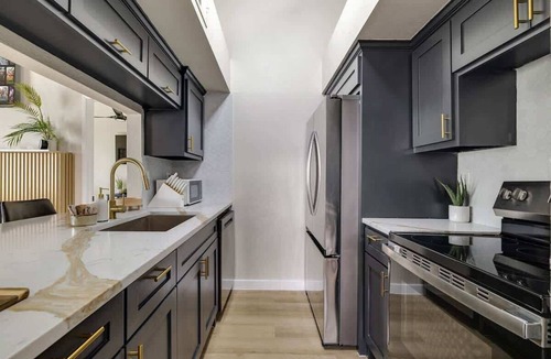 The Colony House | The Blackstone Haven