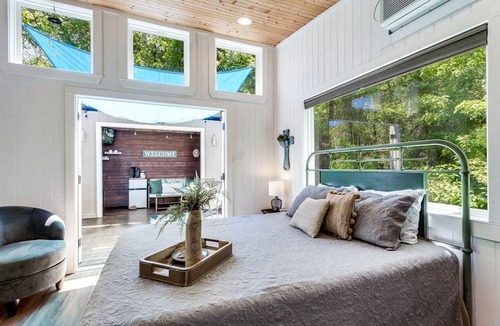 Weatherford Cabin | The Casa Estiva- A Restful Getaway in the Forest in Weatherford, TX