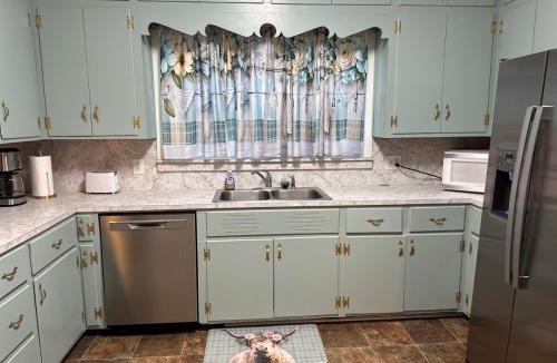 Brookhaven Apartment | The Cleveland Cottage