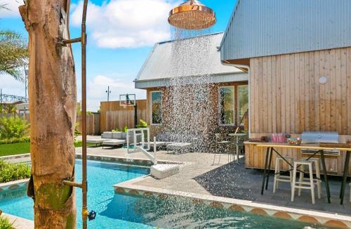 Bywater House | The Cocodrie Private 12BR Villa