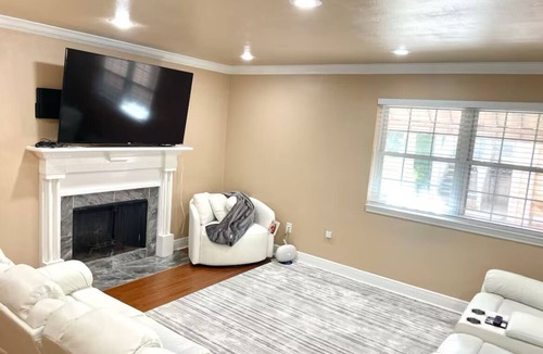Tall Timbers - Brechtel House | The Cozy Getaway in New Orleans!