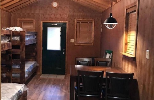 Delacroix Hotel | The Delacroix Lodge