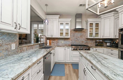 Highland Village House | The Drover House at Highland Village