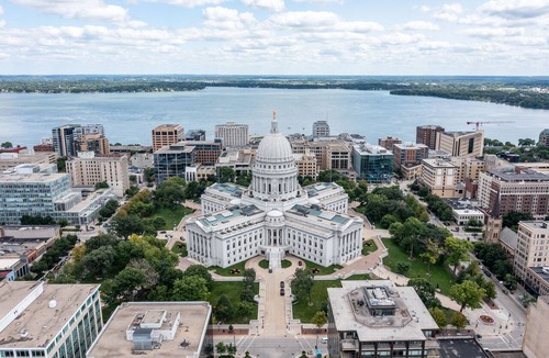 Madison Hotel | The Edgewater