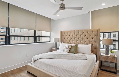 Central Business District Hotel | The Eleanor 7BD/7B, All Kings, Connecting Door